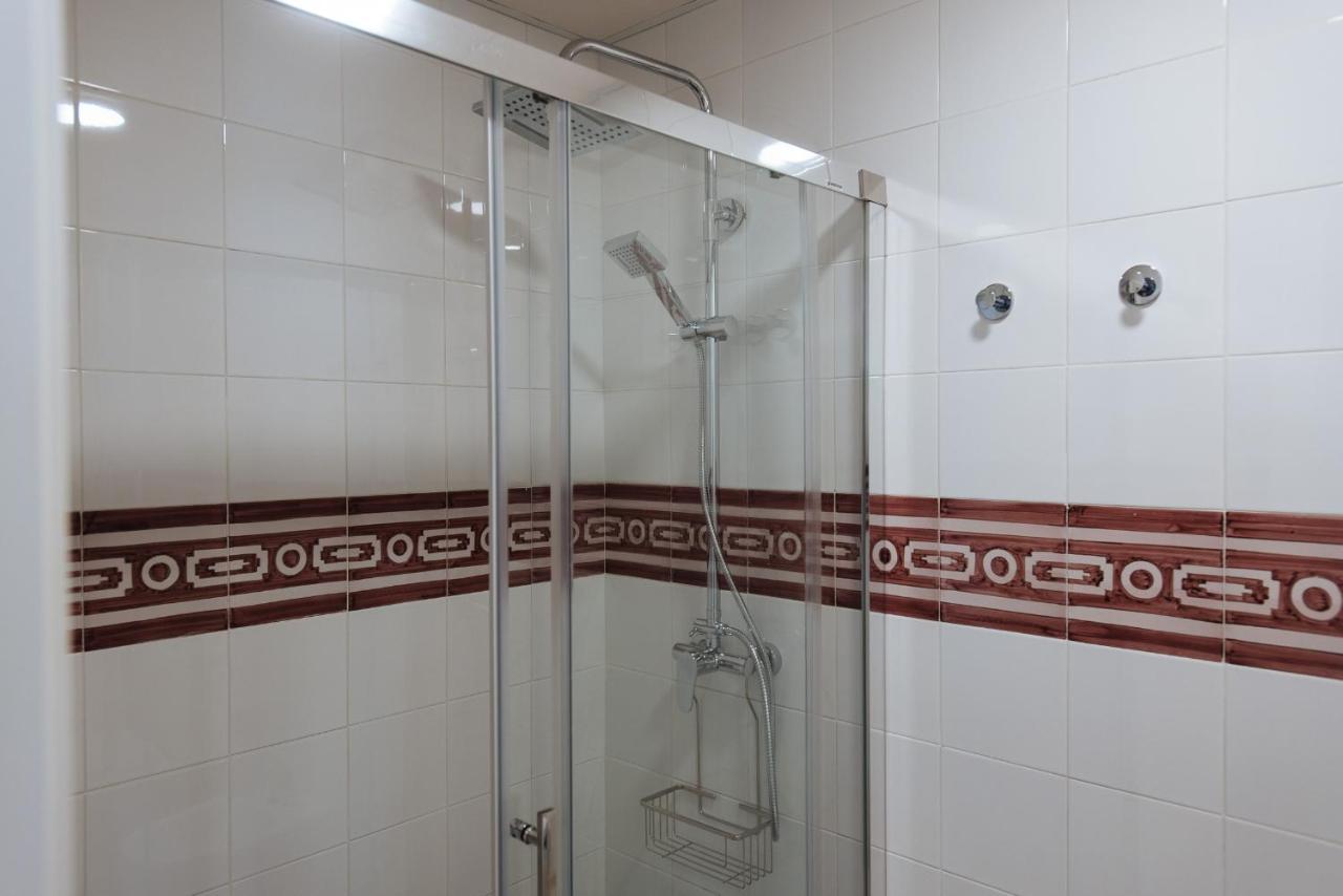 Triana Home - Free Parking Seville Luaran gambar